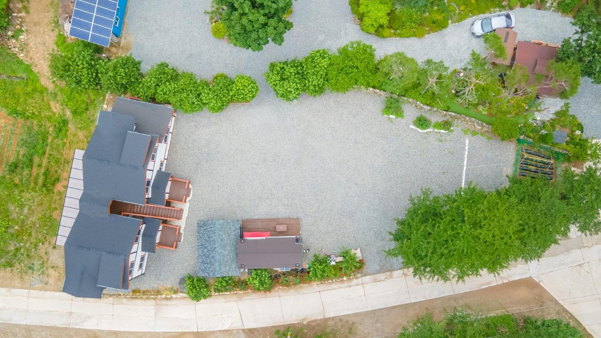 Samcheok Elroi Pension Exterior photo